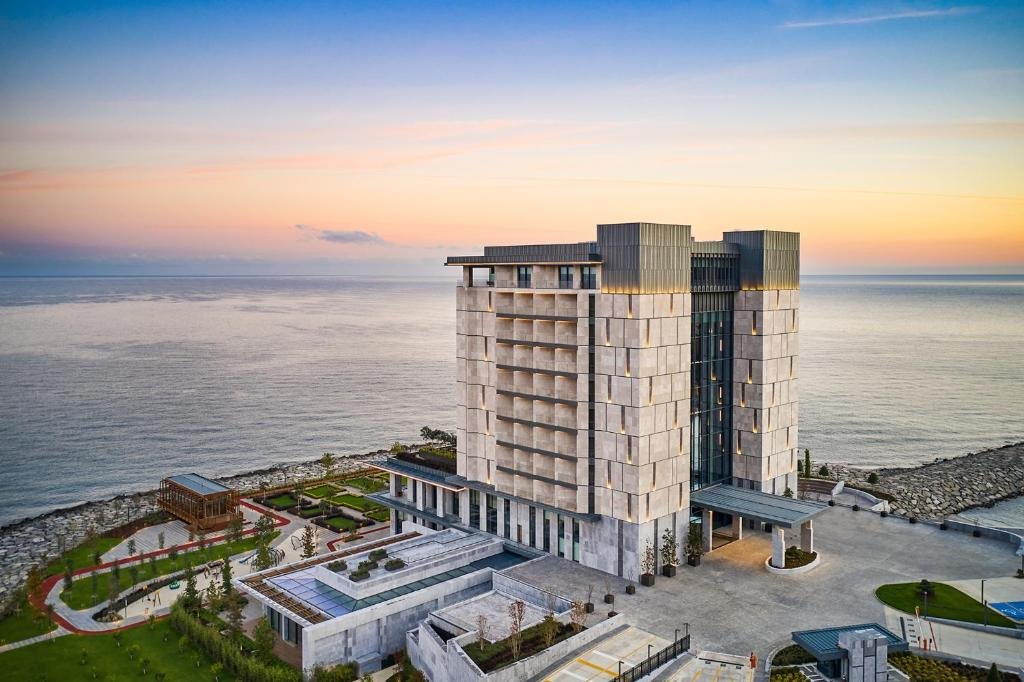 Rize Hotels